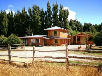 Cabañas Parcela Doña Leo en Rio Ibañez, Aysen